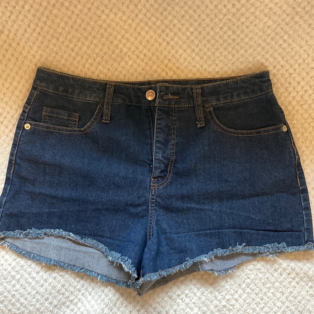 Denim Wild Fable shorts size 10